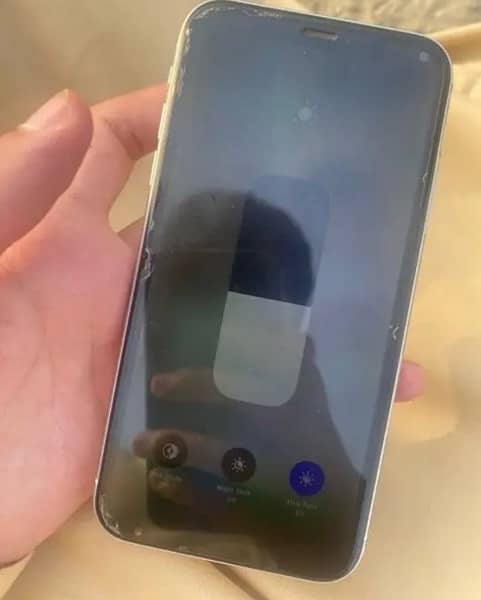 iphone xr 64 gb (jv) 6