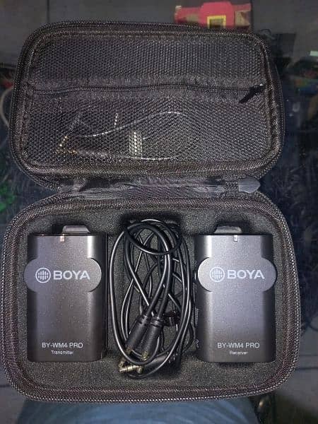 Boya WM4 Pro wireless microphone 0