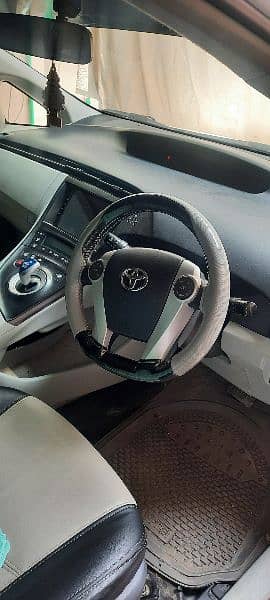 Toyota Prius 2018 3