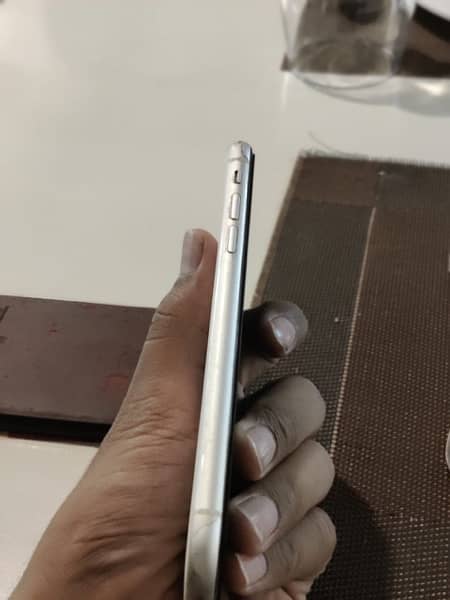 i phòne xr non pta 64 gb bh 81 4