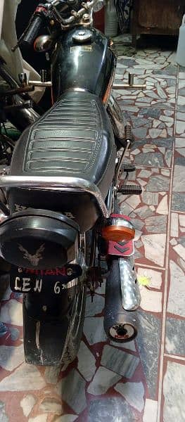 Honda 125 nice baik 3