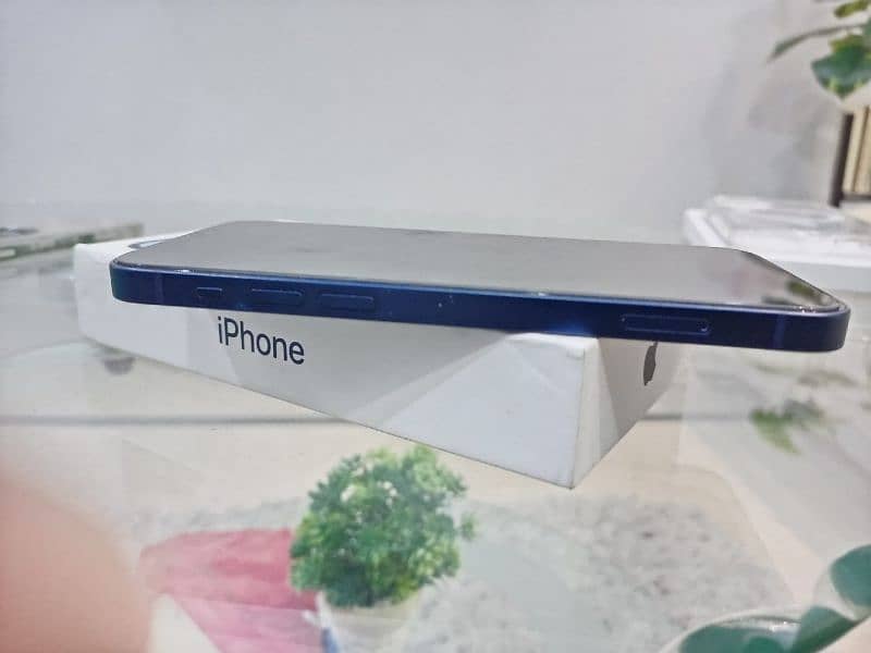 iphone 12 with Box complete accessories 6