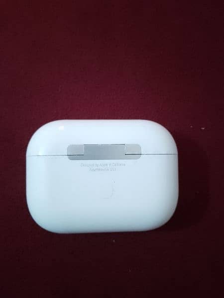 AirPods Pro 2d Generation Original Apple Condition 10/10. 2