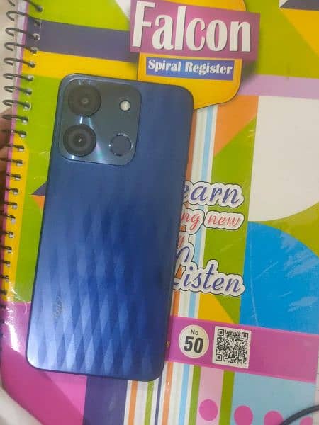 itel 8/128 good condition 2