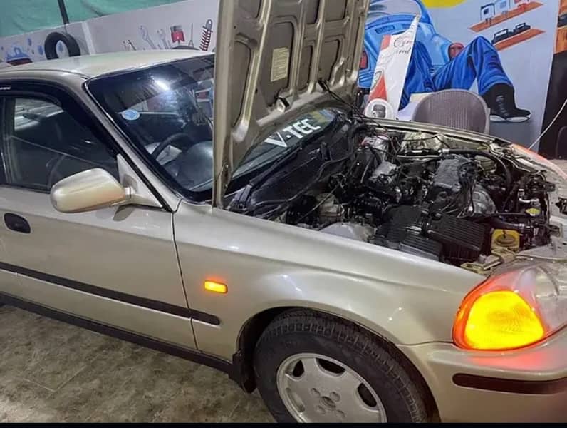 Honda Civic VTi 1999 for urgent sale 4