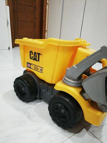 cat original truck 1