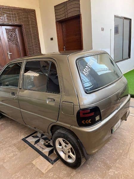 Daihatsu Cuore 2002 3