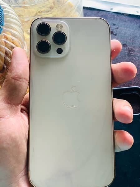 iPhone 12 Pro msx  128gb golden 2