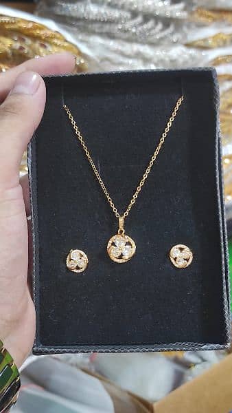 locket sets 2