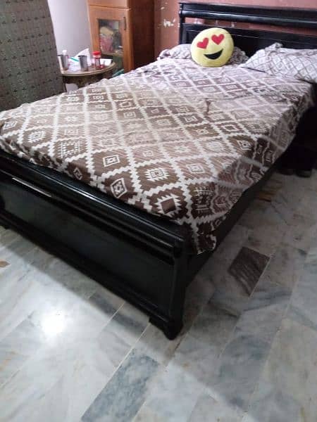 wooden bed (Price Negotiable) 1