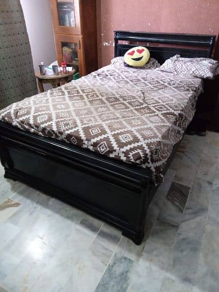 wooden bed (Price Negotiable) 2