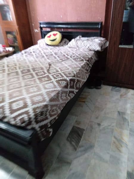 wooden bed (Price Negotiable) 3