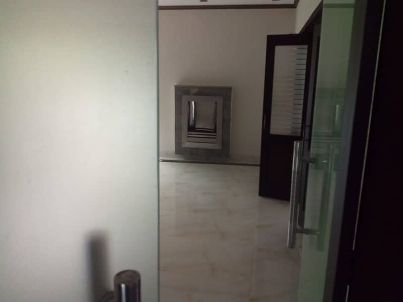 1 Kanal Full House For Rent In DHA Phase 3 Block XX Near To Packages Mall 7