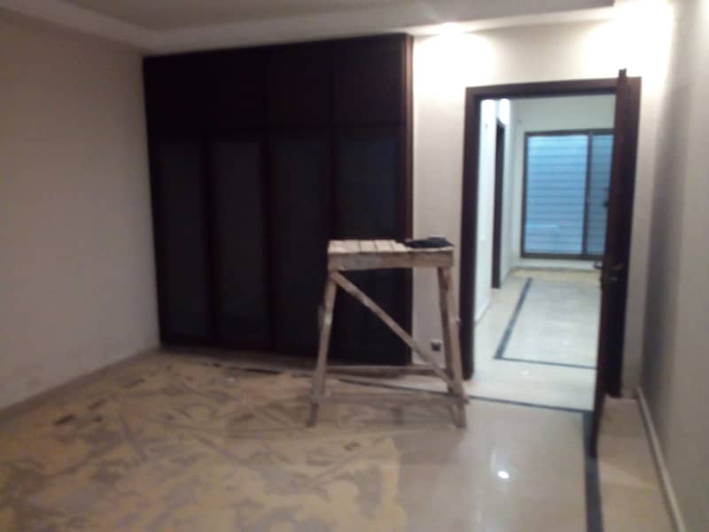 1 Kanal Full House For Rent In DHA Phase 3 Block XX Near To Packages Mall 24