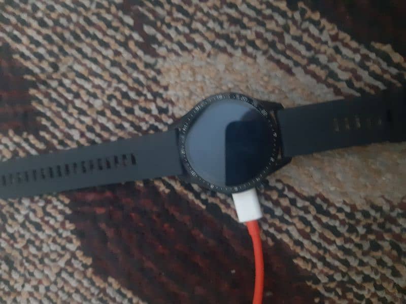 huawei watch gt 2 in mint condition came from germany 2