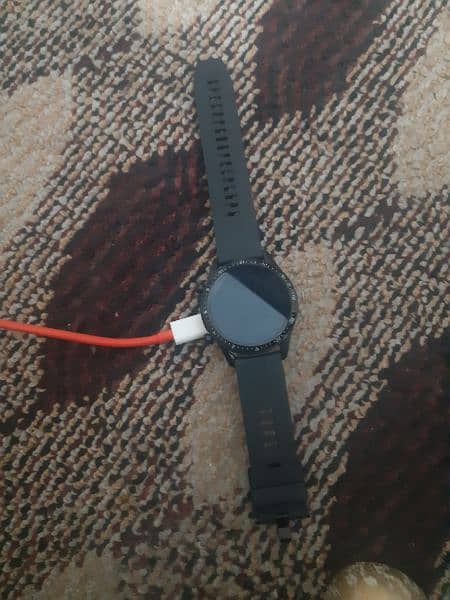 huawei watch gt 2 in mint condition came from germany 3