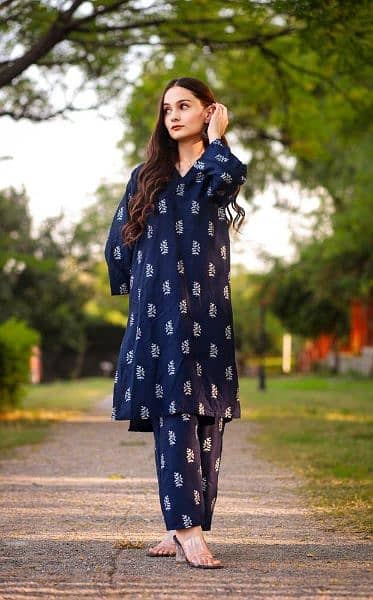 womens 2Pc block printed suit 1