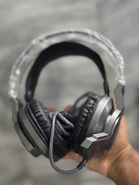 Gaming headset G437 0