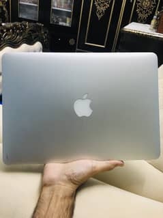 Macbook Air 2015 13" i5 0