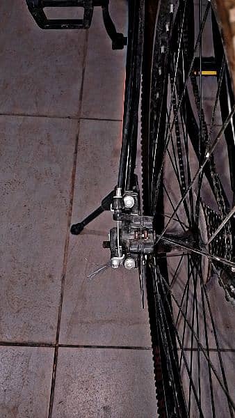 MOUNTAIN BICYCLE 26* SIZE 4