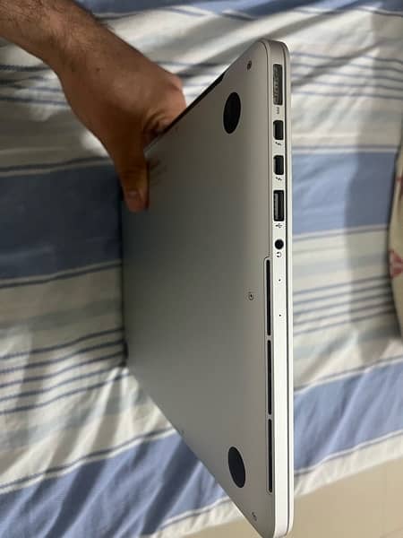 Macbook pro 2015 13inch 512GB 3