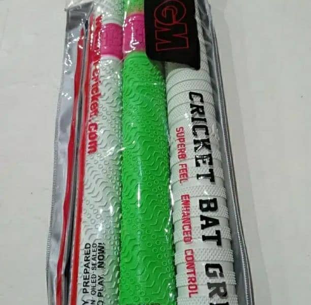 I am sell bat grip and tennis ball 10