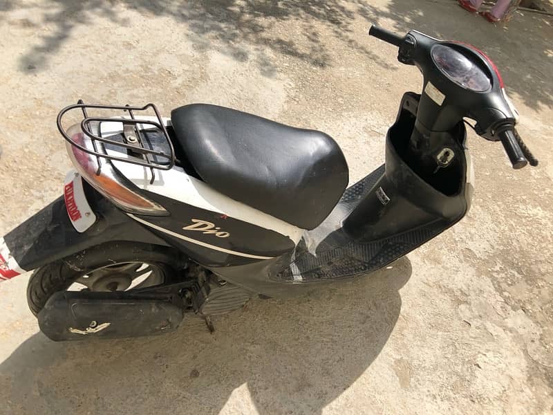 Scooty honda 2024  phone 03173604442 2