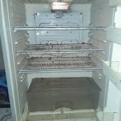 Dawlance fridge 0