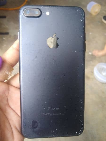 I phone 7+ 32 gb non PTA al okh balck cular 2