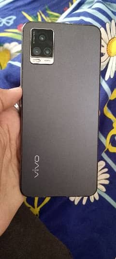 Vivo V 20 8GB Ram 128GB Memory 10by8 condition 0