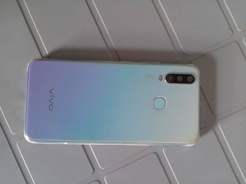 Vivo y17 4/64 - 15500 0