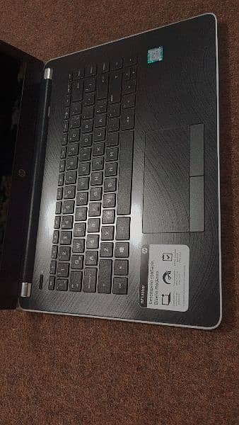 CORE I5 7th Generation 8GB Ram Laptop 4