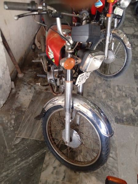 Honda CD 70 3