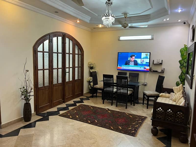 Old House For Sale In G-15 Size 7 Marla Double Story Near To Markaz Masjid Park Best Location 6