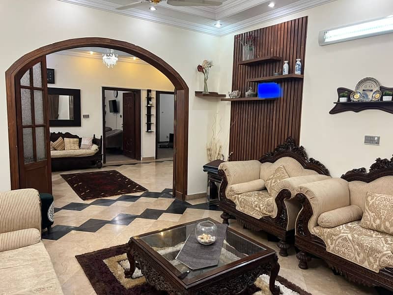 Old House For Sale In G-15 Size 7 Marla Double Story Near To Markaz Masjid Park Best Location 20