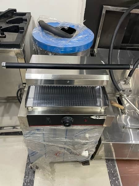 Panini Grill | Sandwich Machines | Commercial Kitchen Equipment 8