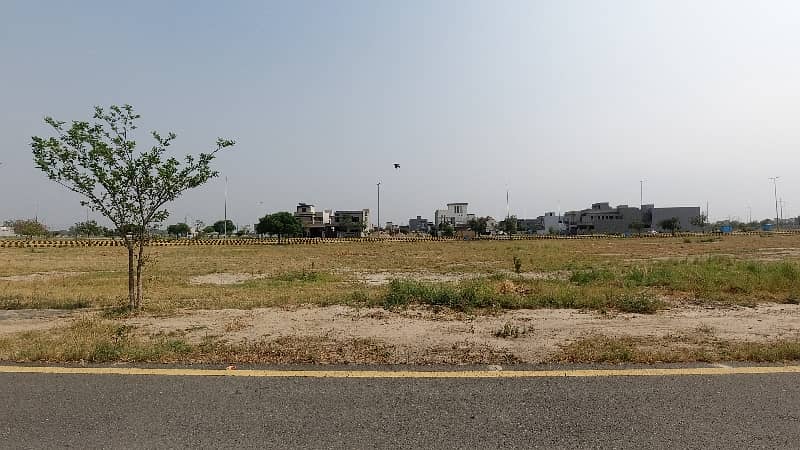 On 100 Feet Road Total 4 Kanal- Pair Of 1 Kanal Top Location Plot No- 3252- 3253 - 3254 - And 3255 Block Y Phase 7 DHA Lahore For Urgent Sale 0