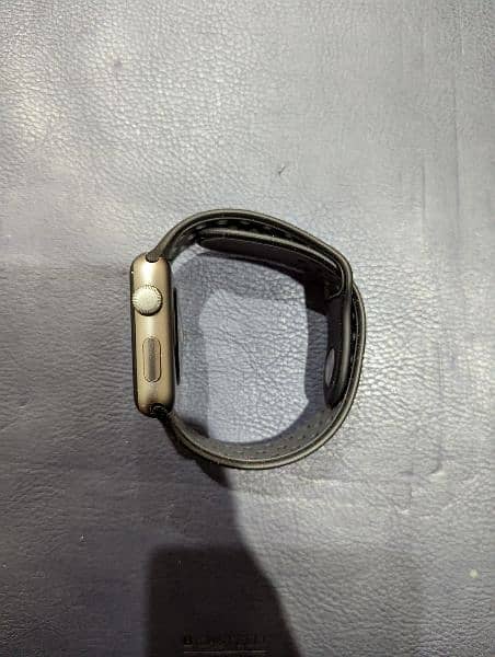 Apple Watch 42mm Composite Back 2