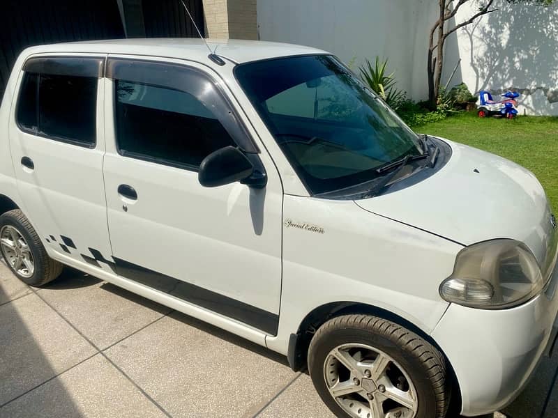 Daihatsu Esse 2011 2