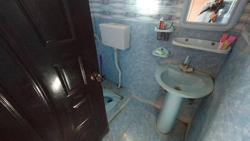 Highly-Desirable Flat Available In Gulshan-E-Iqbal Town For Sale 12