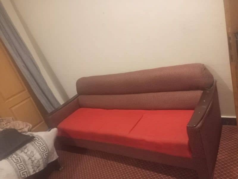 3 seater sofa for sale! 1