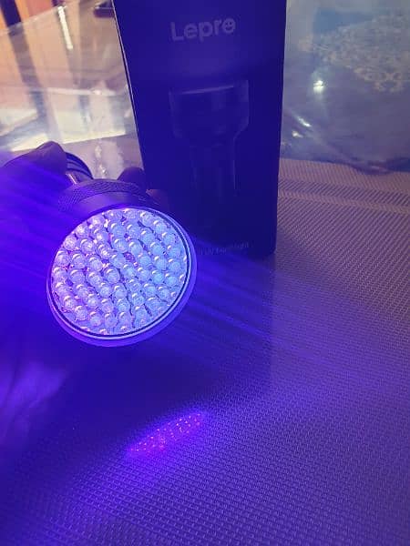 Lepro Led UV Flashlight 3