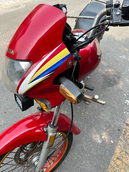 Honda Deluxe 125cc 1