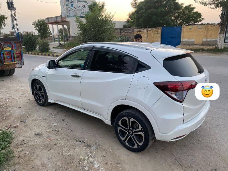 Honda Vezel 2015 1