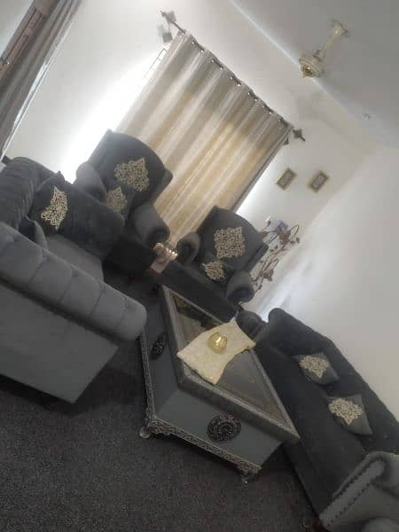 7 seater sofa 3