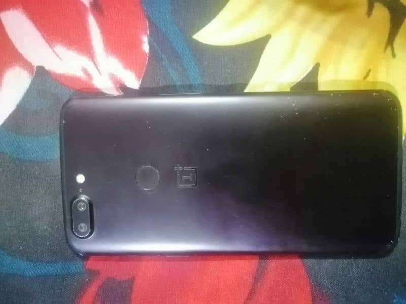 One plus 5T , 60 Fps PTA approved 03284843037 6