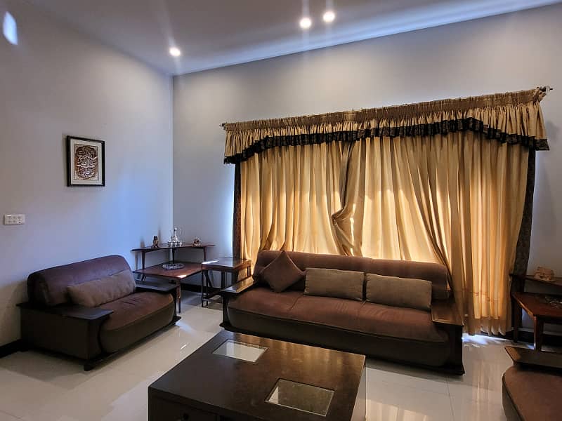 Fully Furnished 10 Marla House For Rent 13