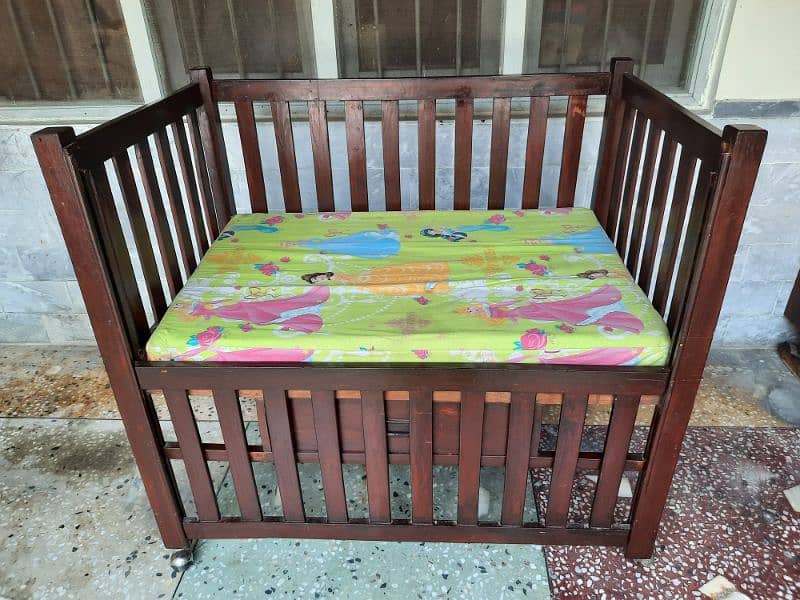 Baby cot 1