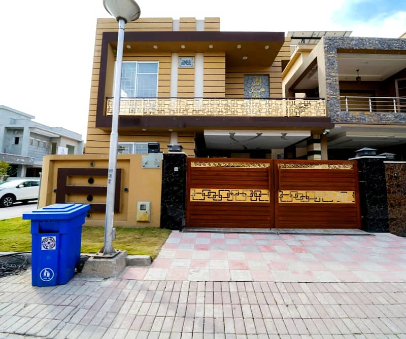 Corner Brand New House For Sale In Phase 3 1