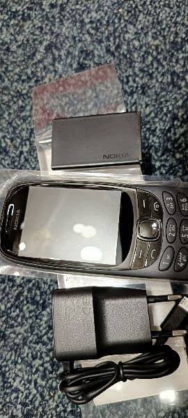 Nokia 6310 3